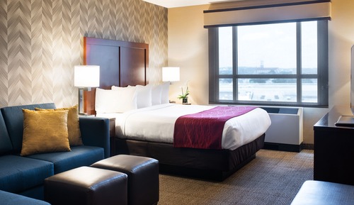 Suite, 1 Queen Bed with Sofa bed, Accessible, Non Smoking