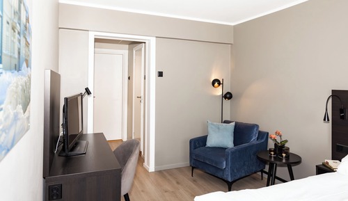 Standard Room, 1 Queen Bed, Non Smoking