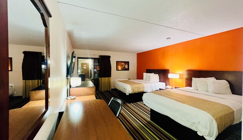 Room, 2 Queen Beds, Non Smoking