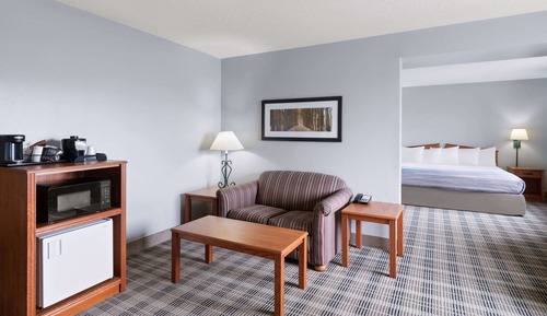Premier Suite, 1 King Bed, Non Smoking