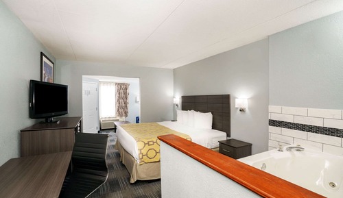 Upgraded, Room, 1 King Bed, Non Smoking