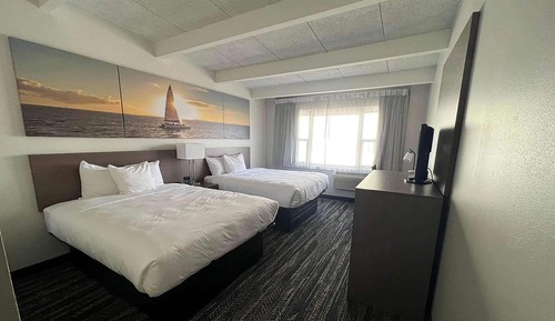 Room, 2 Queen Beds, Non Smoking