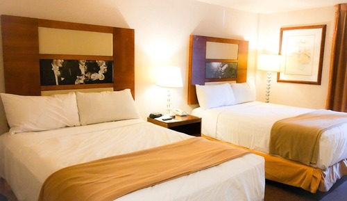 Deluxe Room, 2 Queen Beds (Non Smoking)