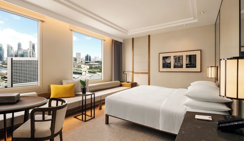 Premium Room, 1 King Bed, Corner
