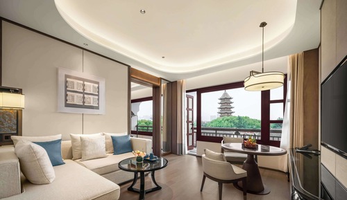 Premier Balcony Suite