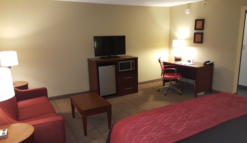 Suite, 1 King Bed with Sofa bed, Non Smoking