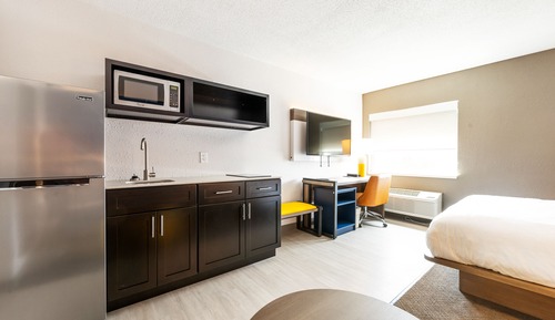 Suite, 1 Queen Bed with Sofa bed, Non Smoking (Efficiency, Upgrade)