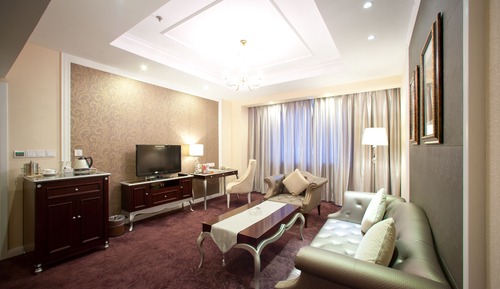 Executive Suite