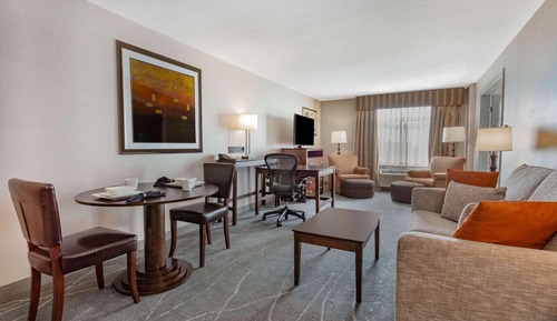 Luxury Suite, 1 King Bed, Non Smoking (One-Bedroom)