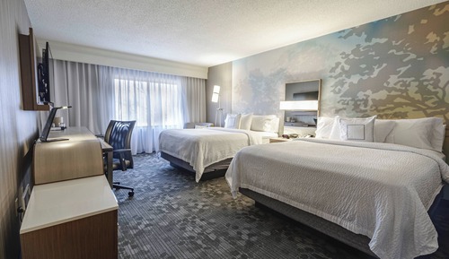 Room, 2 Queen Beds, Non Smoking