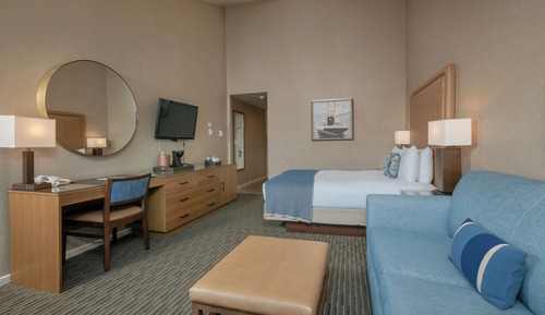 Deluxe Room, 1 Queen Bed with Sofa bed
