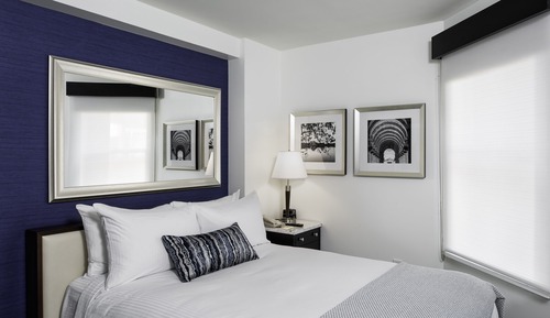 Standard Room, 1 Queen Bed