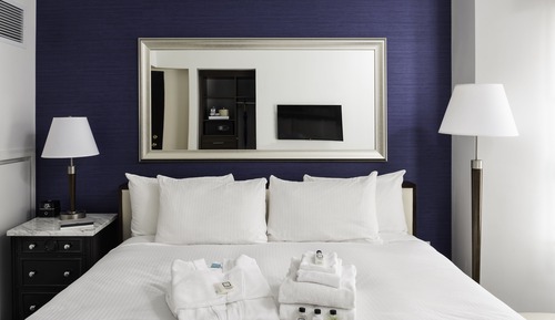 Superior Room, 1 King Bed