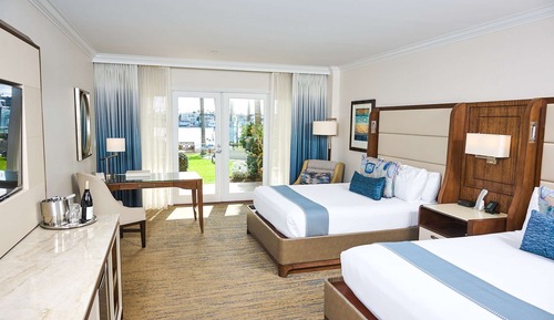 Room, 2 Queen Beds, Beachfront