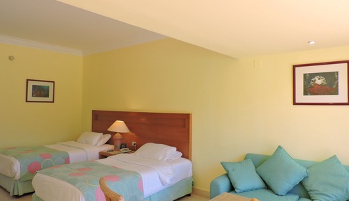 Superior Twin Room with Garden And Pool View