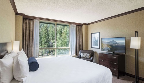 Classic Room, 2 Queen Beds, Accessible