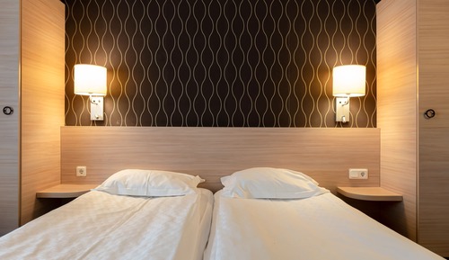 Standard Double Room (Atrium)