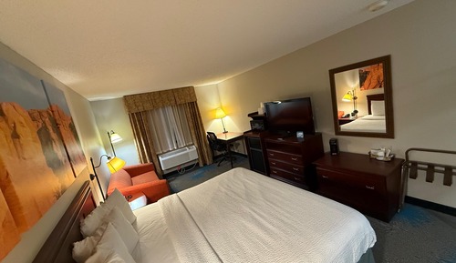 Studio Suite, 1 King Bed, Non Smoking