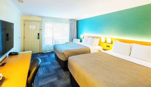 Room, 2 Queen Beds, Non Smoking