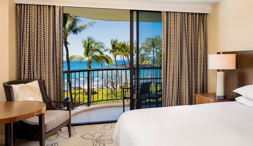 Makai Room, 2 Queen Beds, Ocean Front View
