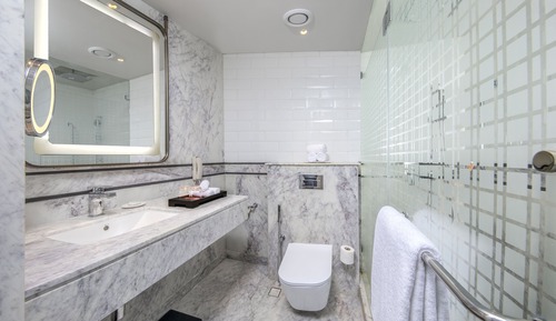 Deluxe Room, 1 Queen Bed (Superior Room Double)