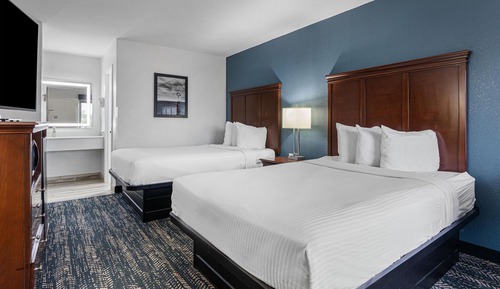 Standard Room, 2 Double Beds, Non Smoking, Refrigerator & Microwave