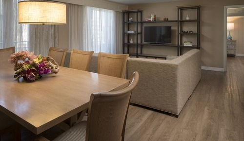 Suite, 2 Bedrooms, Tower (Naples)