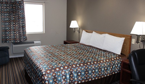 Room, 1 King Bed, Non Smoking