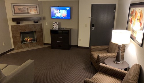 Suite, 1 Queen Bed, Non Smoking