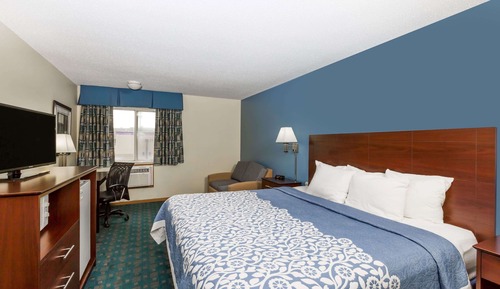 Room, 1 King Bed, Non Smoking