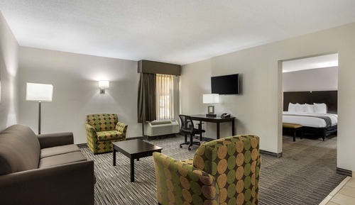 Suite, 1 King Bed, Non Smoking, Refrigerator & Microwave
