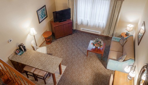 Suite, 1 Queen Bed, Non Smoking, Jetted Tub