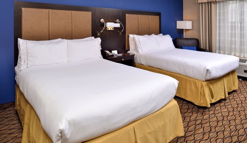 Standard Room, 2 Double Beds