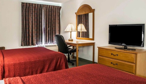 Standard Room, 2 Double Beds, Non Smoking