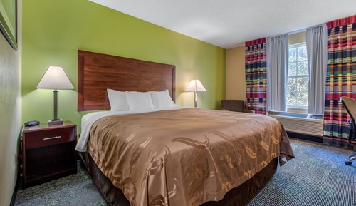 Standard Room, 1 King Bed, Non Smoking