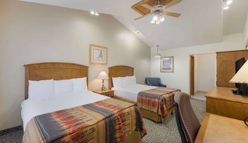Executive Room, 2 Queen Beds, Non Smoking, Jetted Tub
