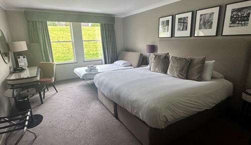 Family Triple Room, 1 King Bed