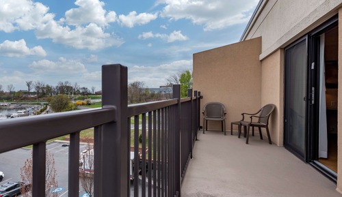 Standard Room, 2 Queen Beds, Refrigerator, River View