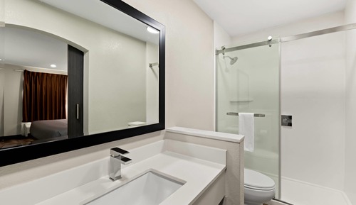 Standard Room, 1 King Bed, Smoking