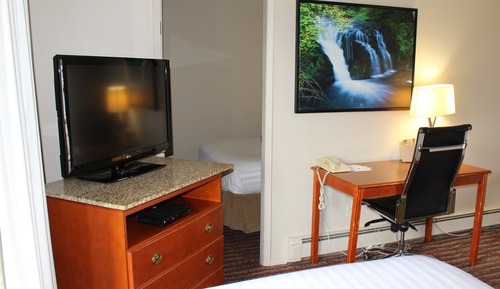 Suite, Multiple Beds, Non Smoking (Two-Bedroom)