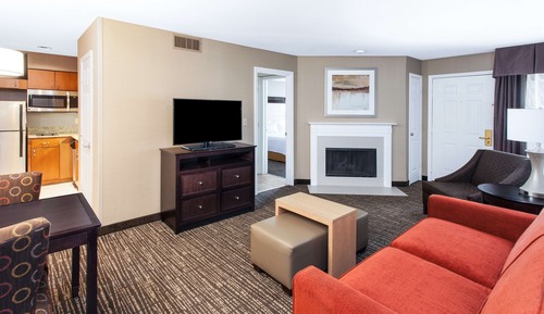 Suite, 1 Bedroom, Fireplace (2 Queen Beds, 1 Sofa Bed)