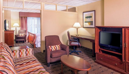 Club Suite, 1 King Bed, City View