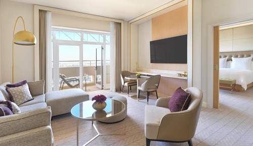 Deluxe Suite (Executive)