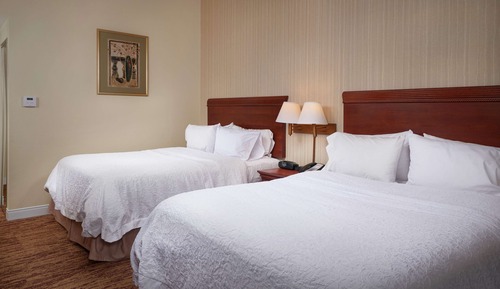 Room, 2 Queen Beds, Accessible, Non Smoking