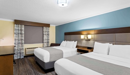Standard Room, 2 Queen Beds, Non Smoking, Refrigerator & Microwave (Pet Friendly)