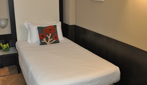 Classic Single Room