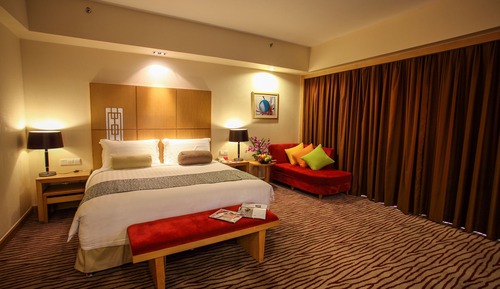 Suite, 1 Bedroom (with Living Area)
