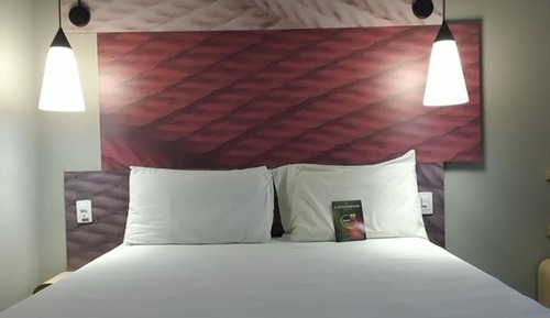 Room, Multiple Beds