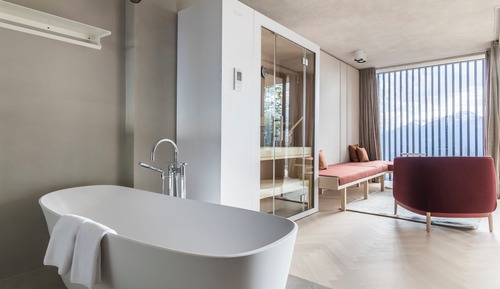 SPA SUITE
