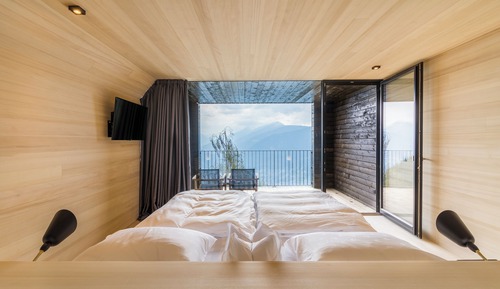 GUESTROOM 4th floor